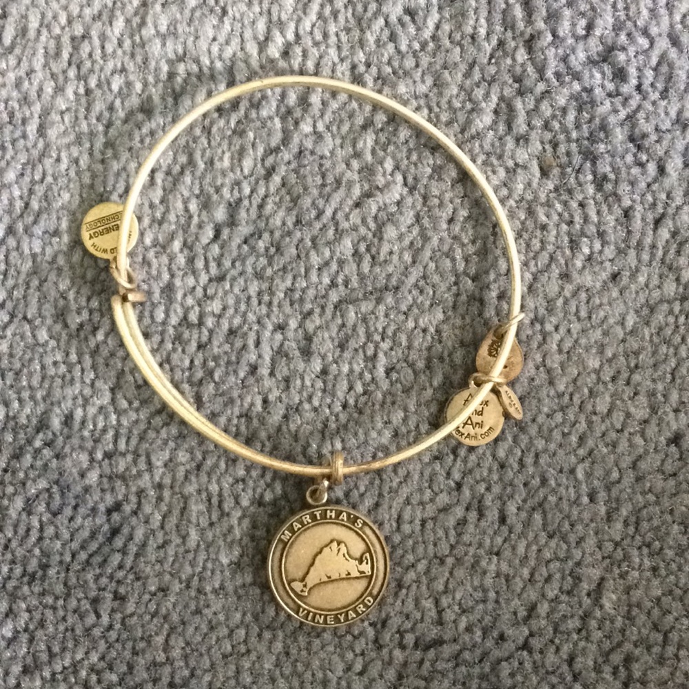 Alex and Ani Martha’s Vineyard Charm